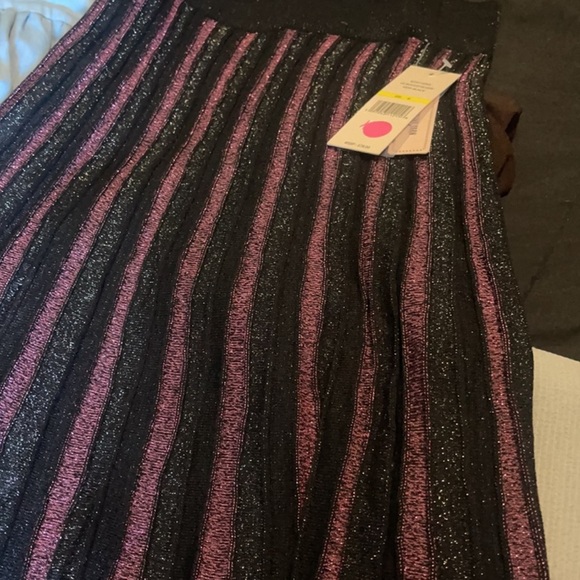 Nanette LEPORE Skirt - Picture 5 of 5